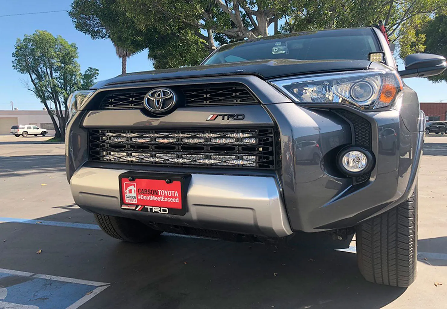 2014-Present TOYOTA 4RUNNER 32" HIDDEN GRILLE LED LIGHT BAR Combo Kit