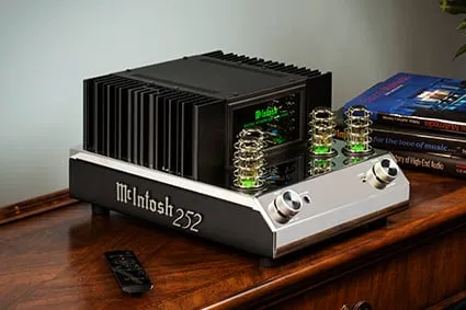 McIntosh MA252 2-Channel Integrated Amplifier