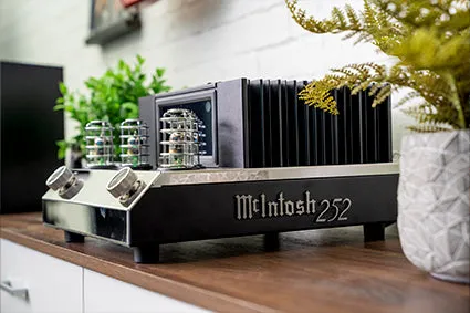 McIntosh MA252 2-Channel Integrated Amplifier