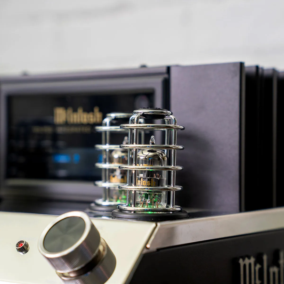 McIntosh MA252 2-Channel Integrated Amplifier